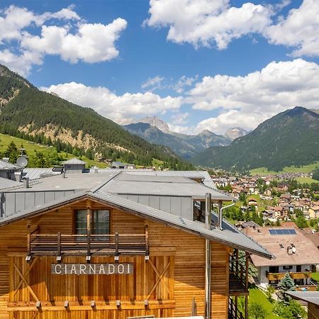 Design & Suite Hotel Ciarnadoi Vigo di Fassa Ngoại thất bức ảnh
